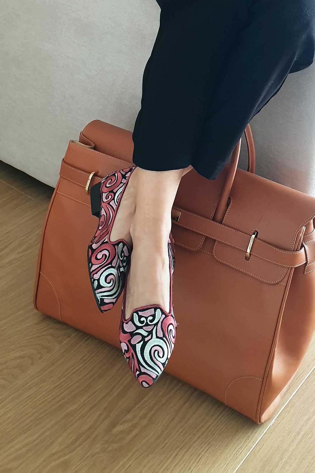 embroidered_shoes_pink_dalmatan_women