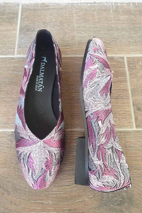zapatos-bordados-bailarinas-mujer-planas-tacon-rosas-zapatos-planos-mujer-dalmatanes-zapatos dalmatán