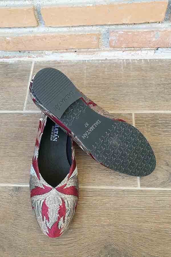 zapatos-bordados-planos-mujer- dalmatanes-mujer-plano-comodos-zapatos dalmatán