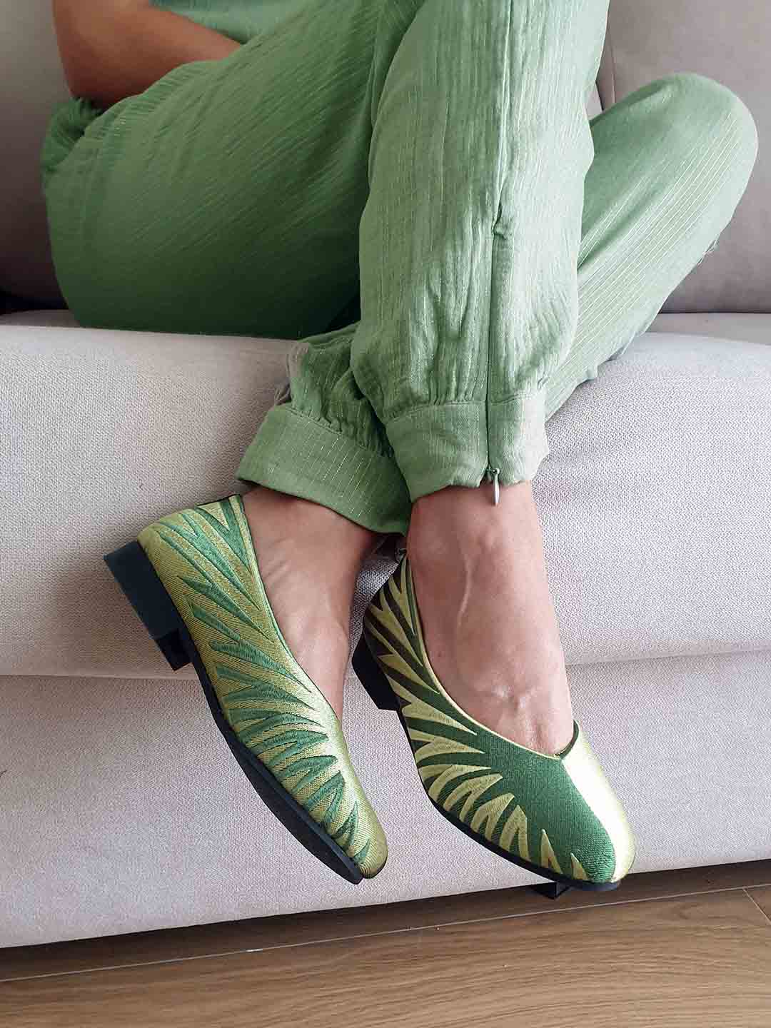 zapatos-bordado-dalmatan-bailarinas-exclusivas