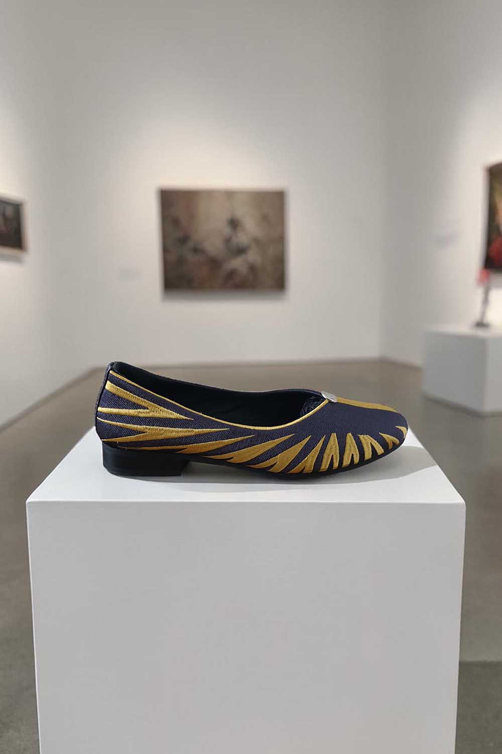 Bailarina Sintra Gris Adorno