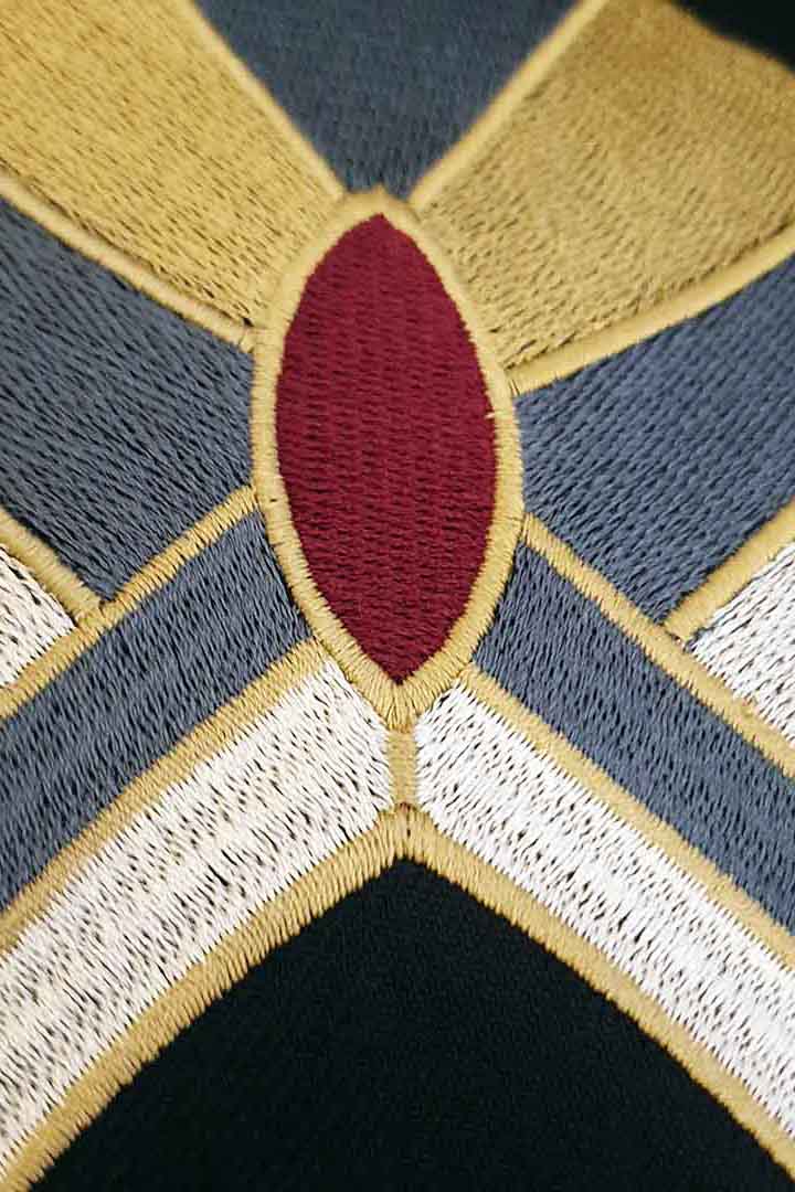 Petra granate | Bailarina bordada Dalmatán