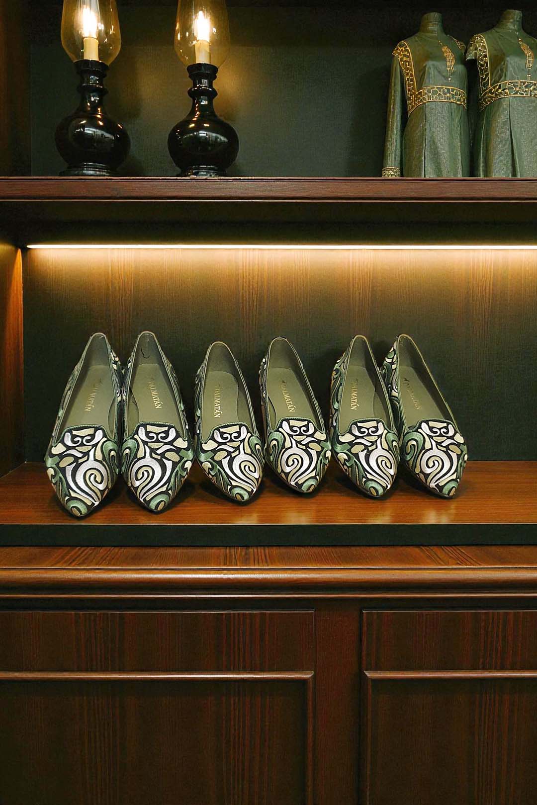 zapato_madeSpain_comodo_original_elegante_bordado_unico