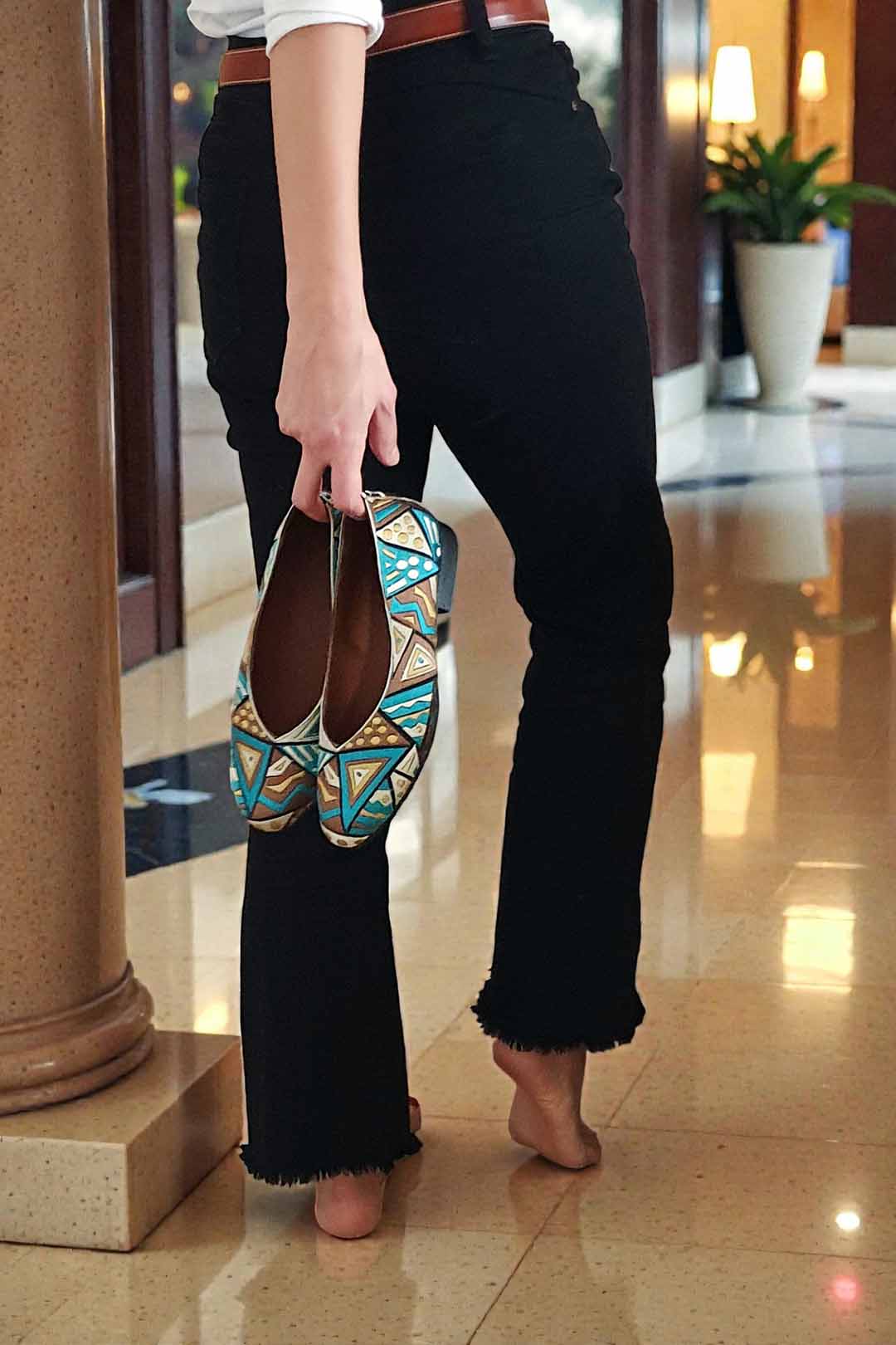 zapatos_dalmatan_mujer_bordados_turquesa